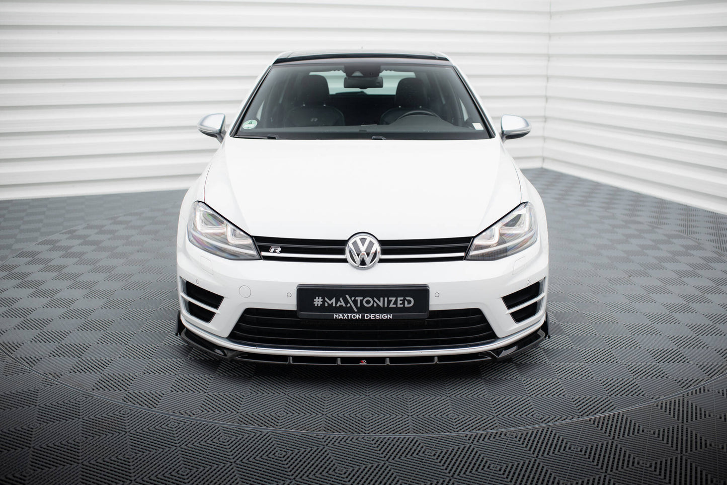 Front Ansatz V.5 + Flaps für VW Golf R / R-Line Mk7