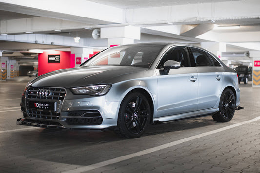 Seitenschweller Flaps für Audi S3 / A3 S-Line Limousine 8V schwarz Hochglanz