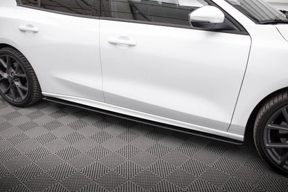 Street Pro Seitenschweller Ansatz für Ford Focus ST / ST-Line Mk4