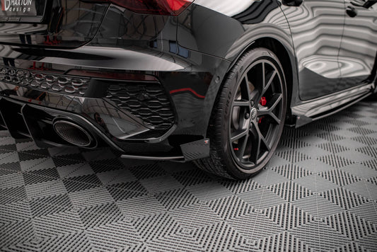 Street Pro Heck Ansatz Flaps Diffusor + Flaps für Audi RS3 Sportback 8Y schwarz Hochglanz