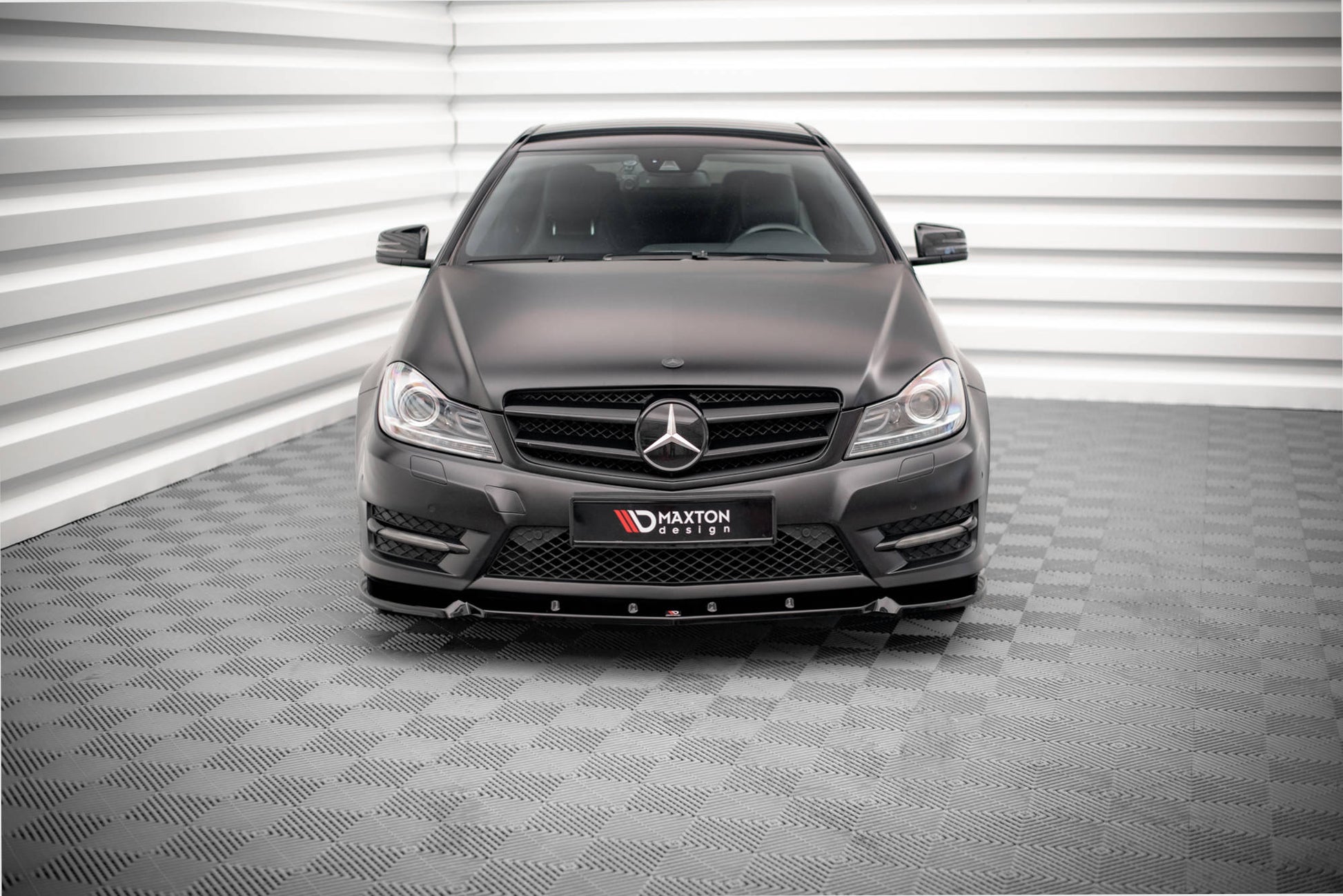 Front Ansatz V.1 für Mercedes-Benz C Coupe / Limousine / Kombi  AMG-Line C204 / W204 Facelift / S204 Facelift schwarz Hochglanz
