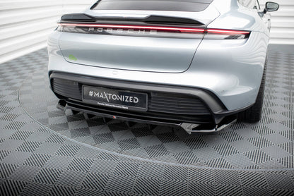 Mittlerer Cup Diffusor DTM Look Heck Ansatz für Porsche Taycan / Taycan 4 / Taycan 4S / Taycan GTS Mk1 schwarz Hochglanz