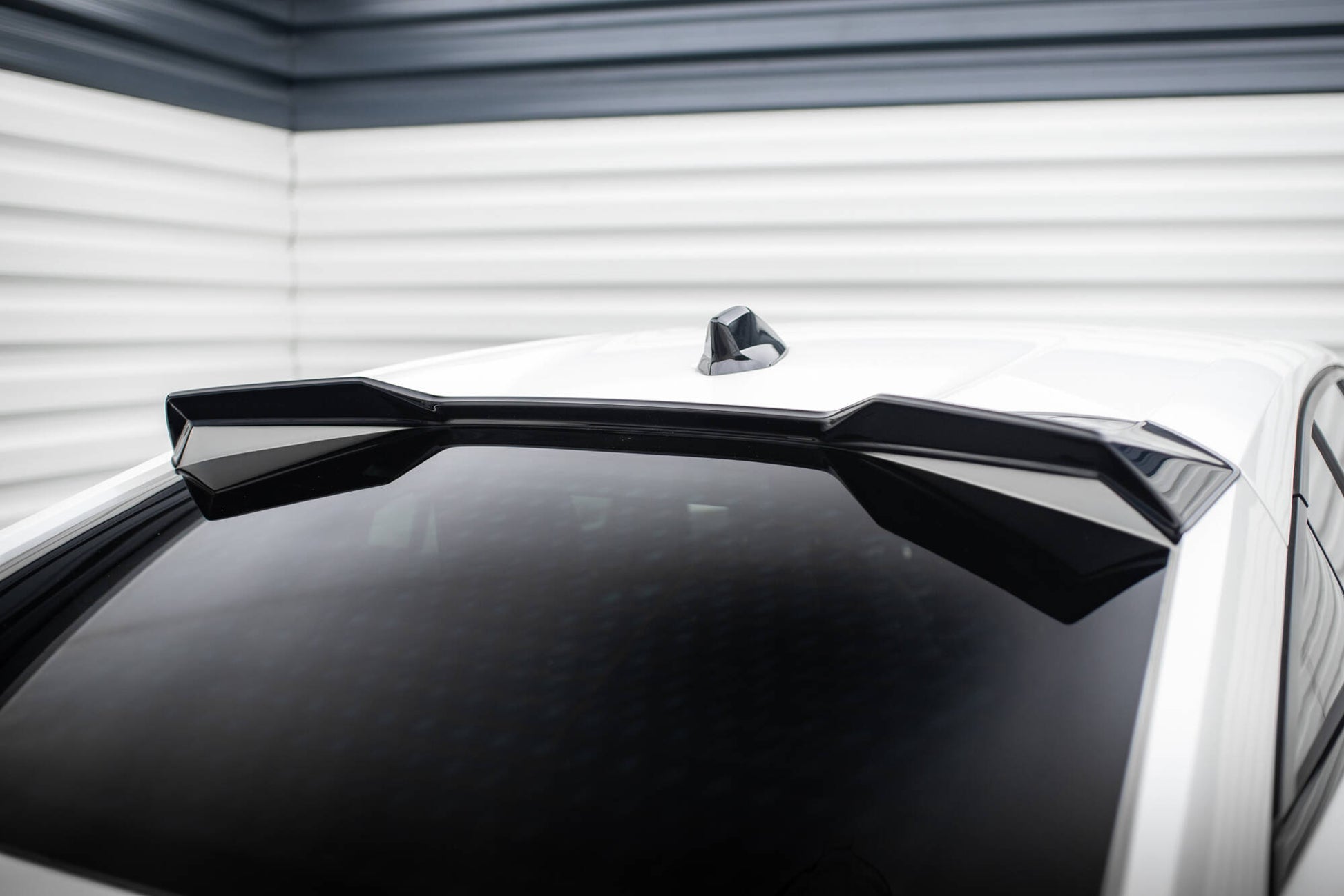 Höher Spoiler CAP 3D für Peugeot 408 Mk1 schwarz Hochglanz