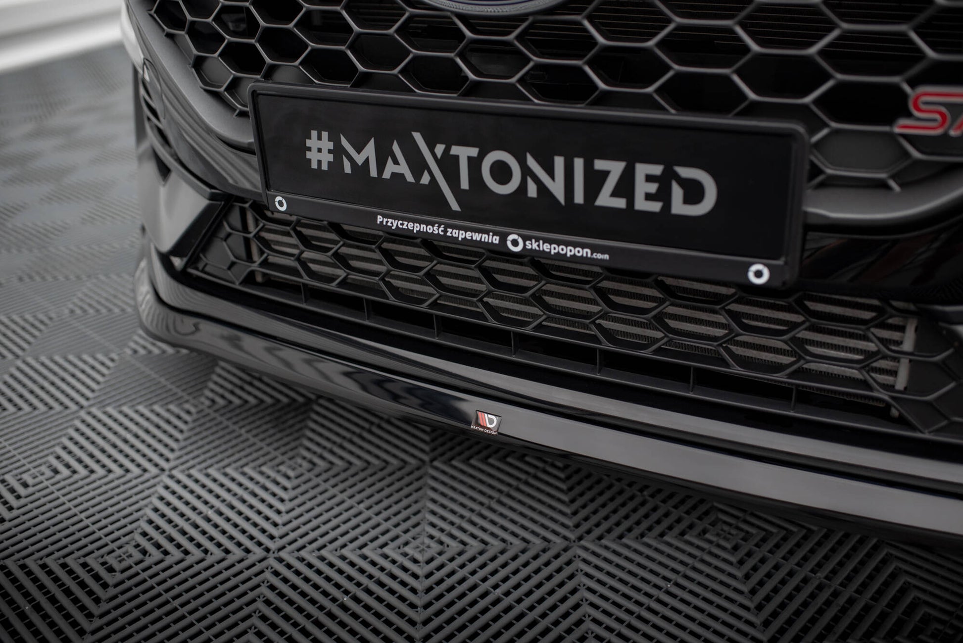 Front Ansatz V.3 für Ford Fiesta ST / ST-line Mk8 Facelift schwarz Hochglanz