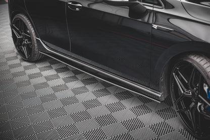 Street Pro Seitenschweller Ansatz für VW Golf R Mk8 Facelift