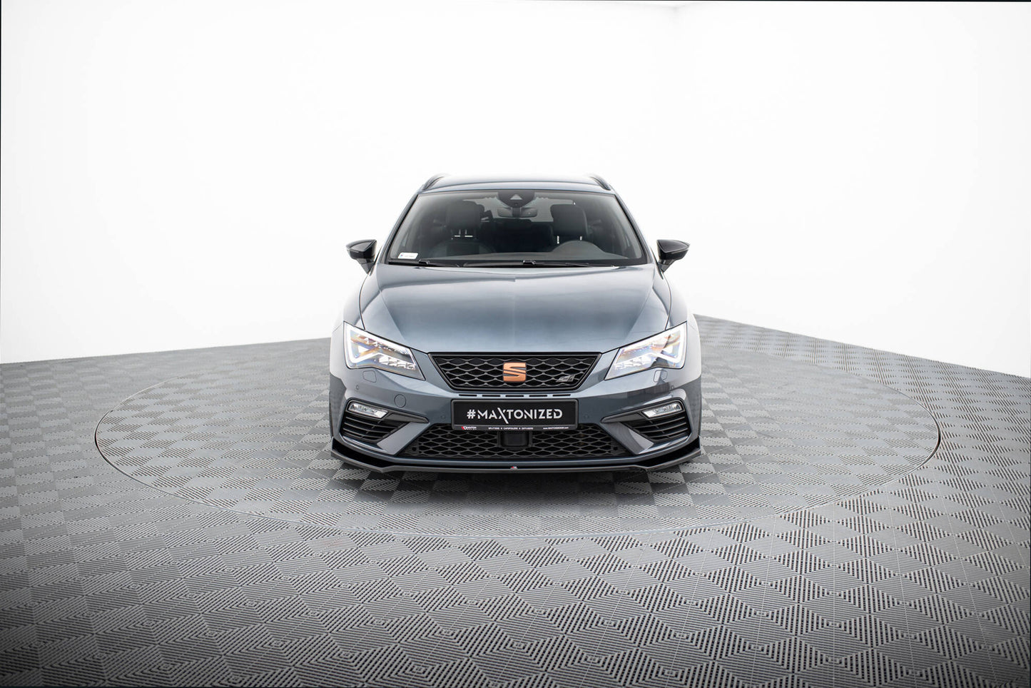 Front Ansatz V.7 für Seat Leon Cupra / FR Mk3 FL schwarz Hochglanz