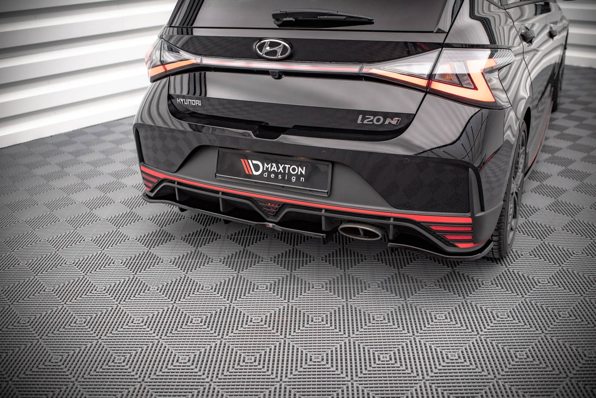 Mittlerer Cup Diffusor DTM Look Heck Ansatz für Hyundai I20 N Mk3 schwarz Hochglanz