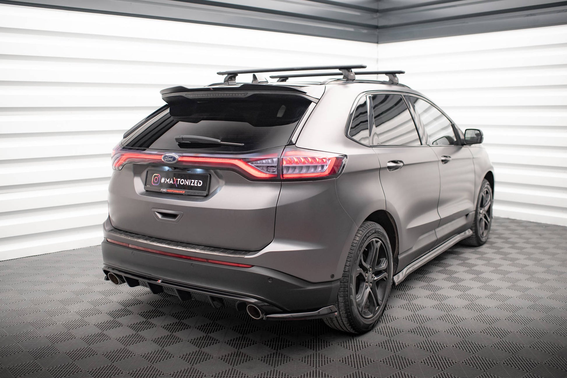 Spoiler CAP für Ford Edge Mk2 schwarz Hochglanz