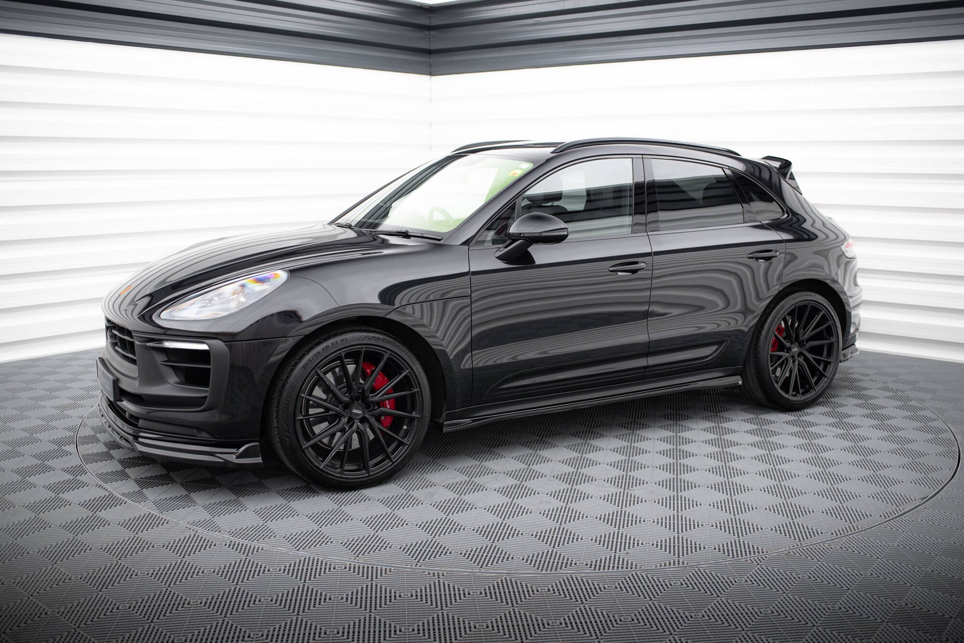 Seitenschweller Ansatz für Porsche Macan T / GTS Mk1 Facelift 2   schwarz Hochglanz
