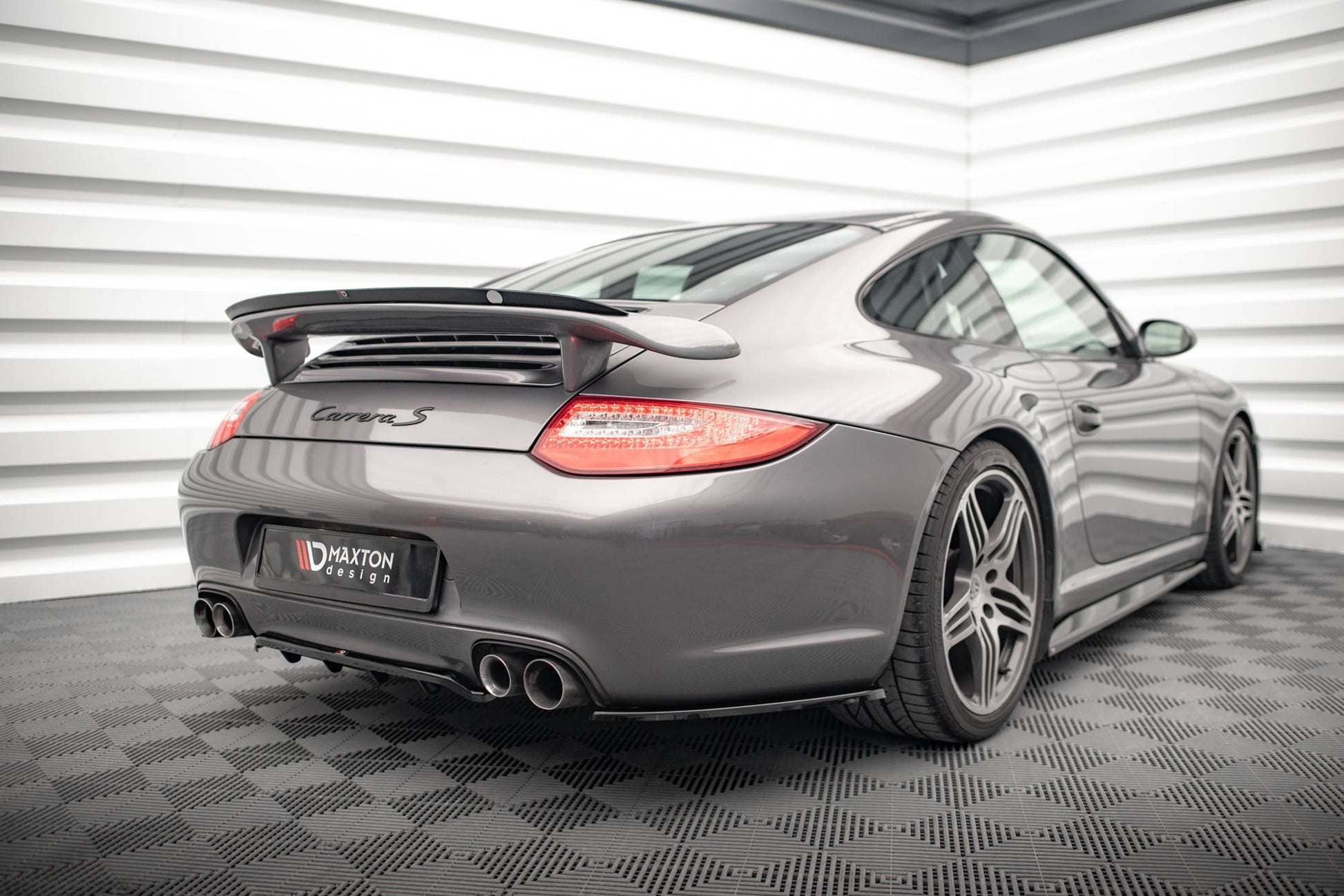 Spoiler CAP für Porsche 911 Carrera / Carrera GTS 997 Facelift schwarz Hochglanz
