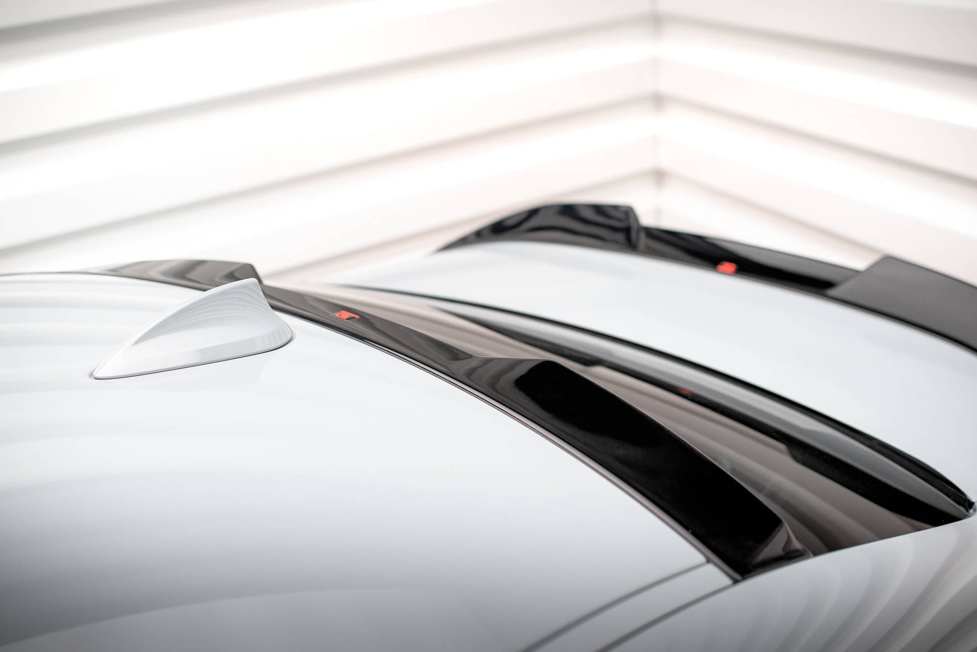 Heckscheiben Spoiler für BMW 2 Coupe G42 / M2 G87 schwarz Hochglanz