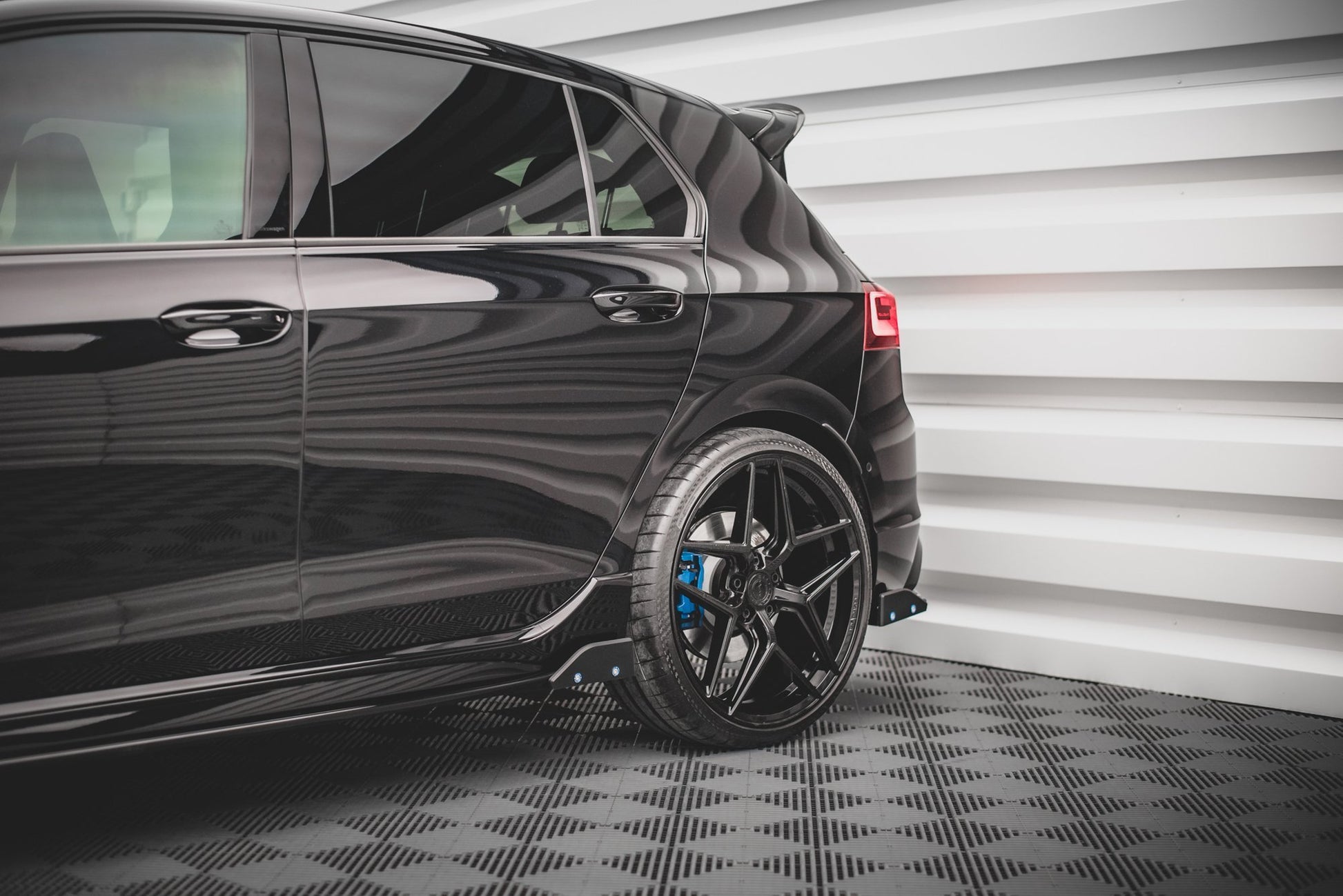 Seitenschweller Ansatz für V.2 für + Flaps Volkswagen Golf R Mk8