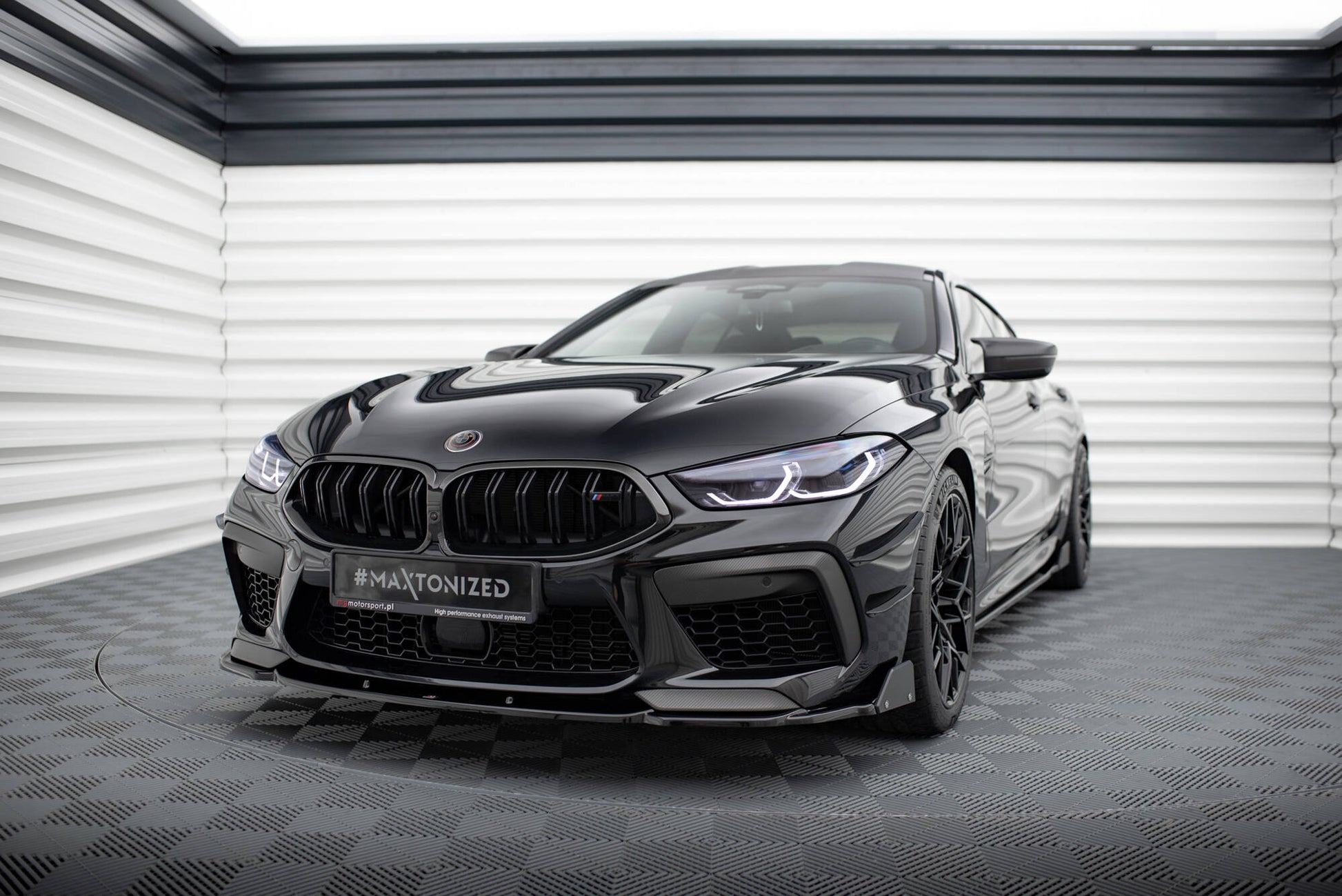 Front Ansatz V.1 + Flaps für BMW M8  Gran Coupe F93 / Coupe F92