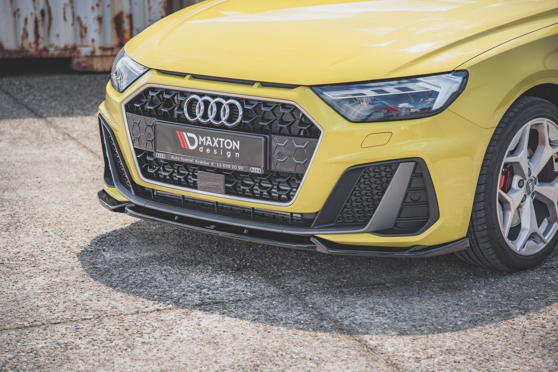 Front Ansatz V.3 für Audi A1 S-Line GB schwarz Hochglanz