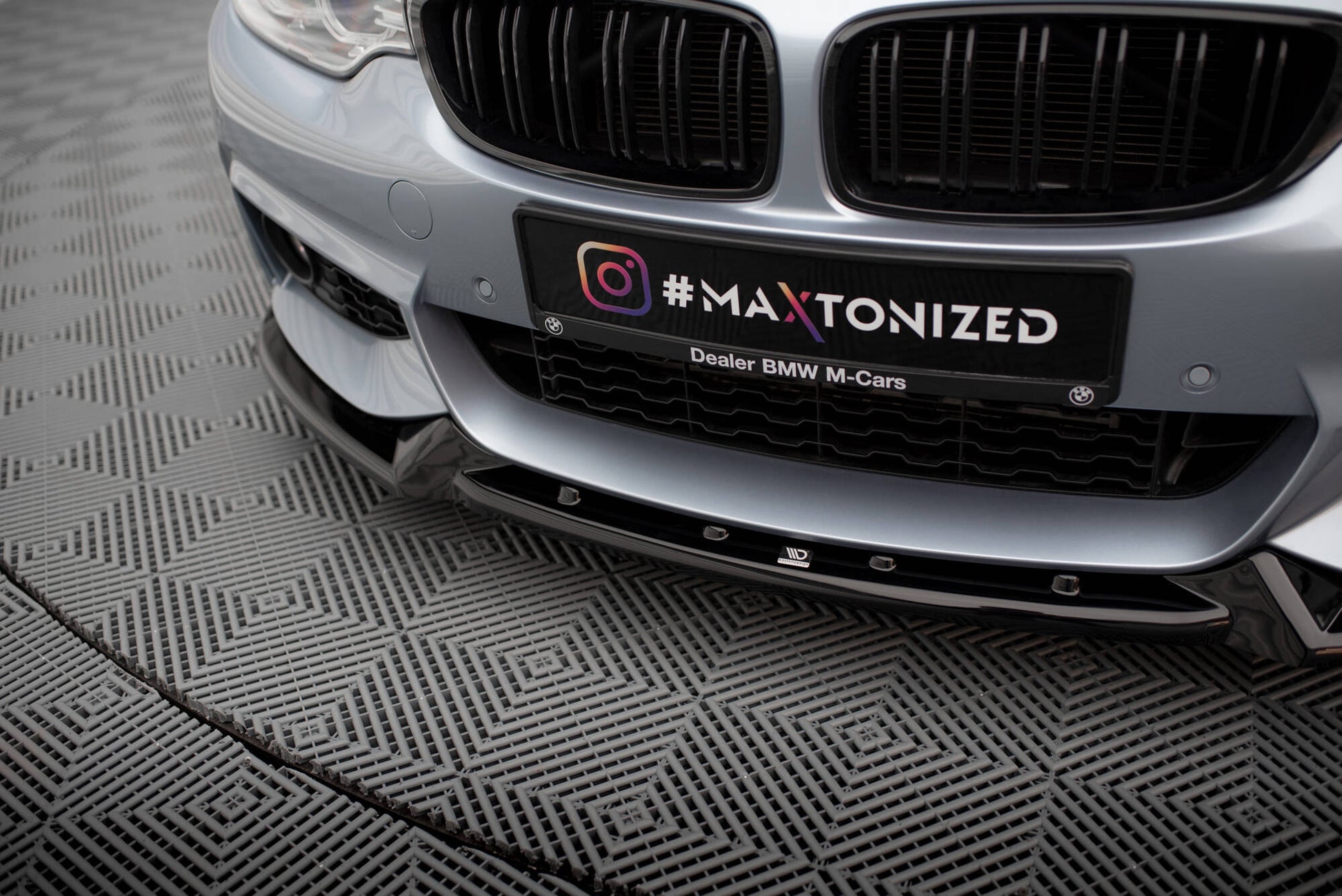 Front Ansatz V.4 für BMW 4er Coupe / Gran Coupe / Cabrio M-Paket F32 / F36 / F33 schwarz Hochglanz