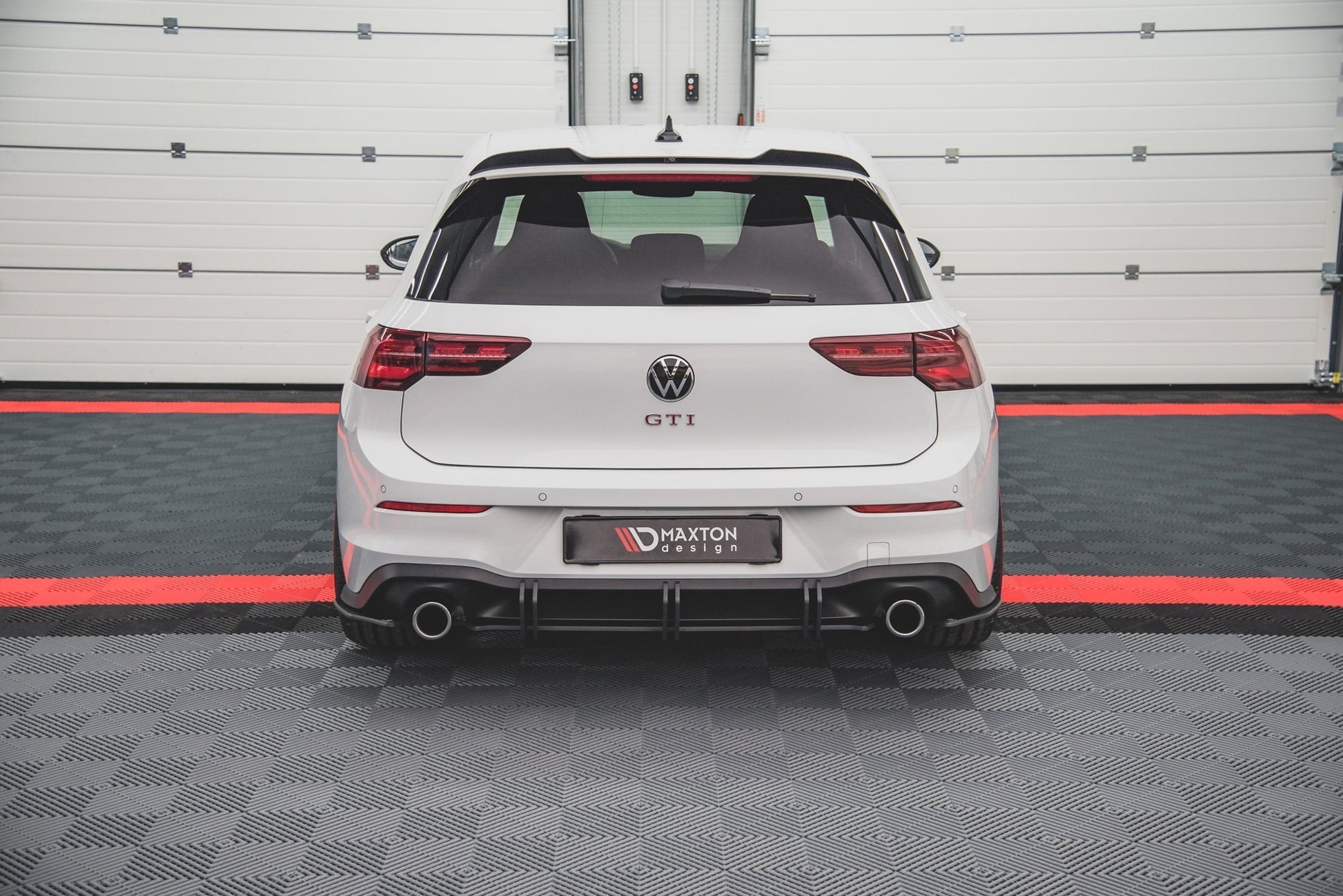 Street Pro Heck Ansatz Flaps Diffusor V.1 für VW Golf GTI / GTE / R-Line Mk8