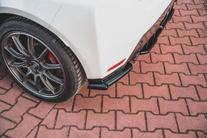 Heck Ansatz Flaps Diffusor V.1 für Toyota GR Yaris Mk4 schwarz Hochglanz
