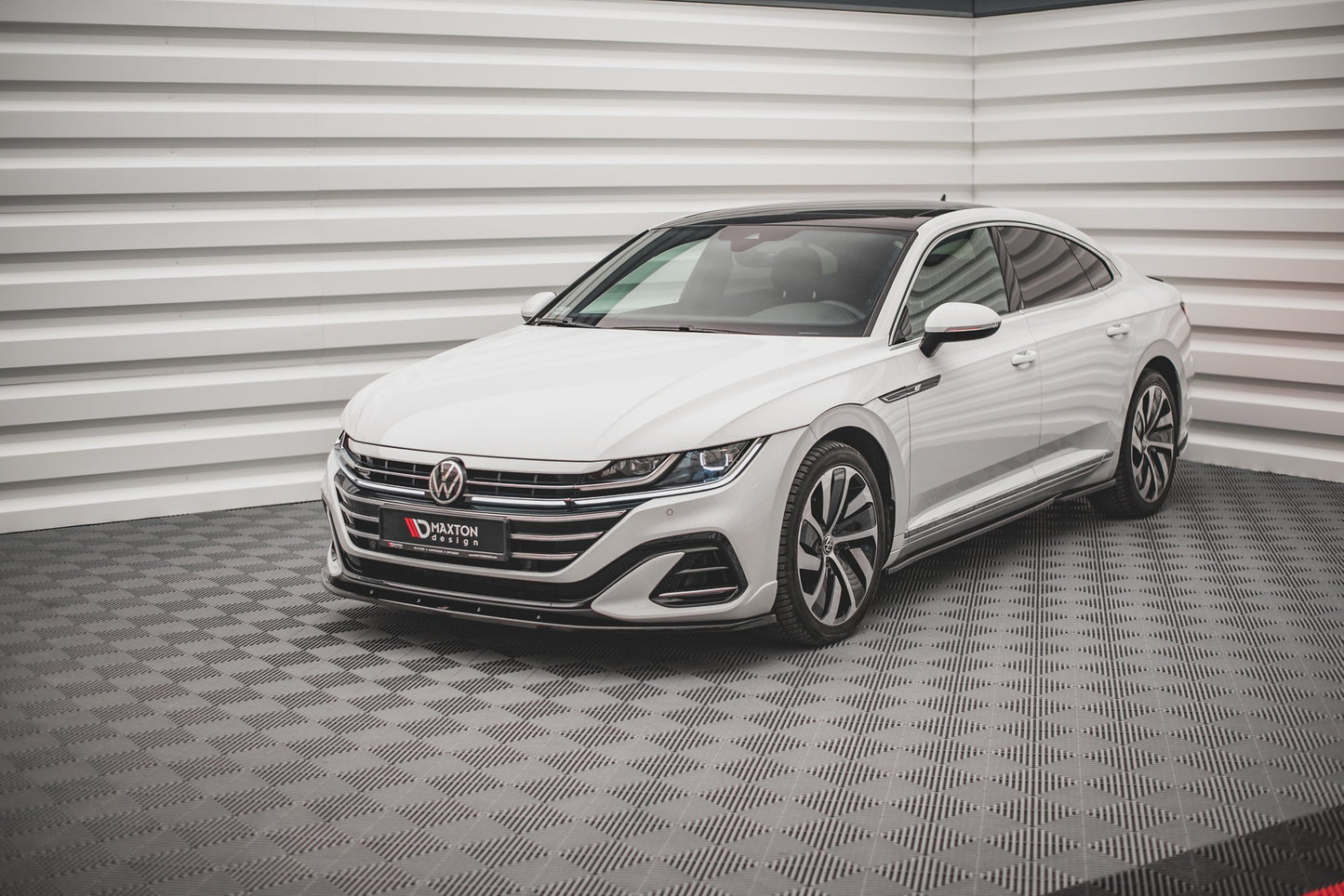 Front Ansatz V.2 für VW Arteon R-Line Facelift schwarz Hochglanz