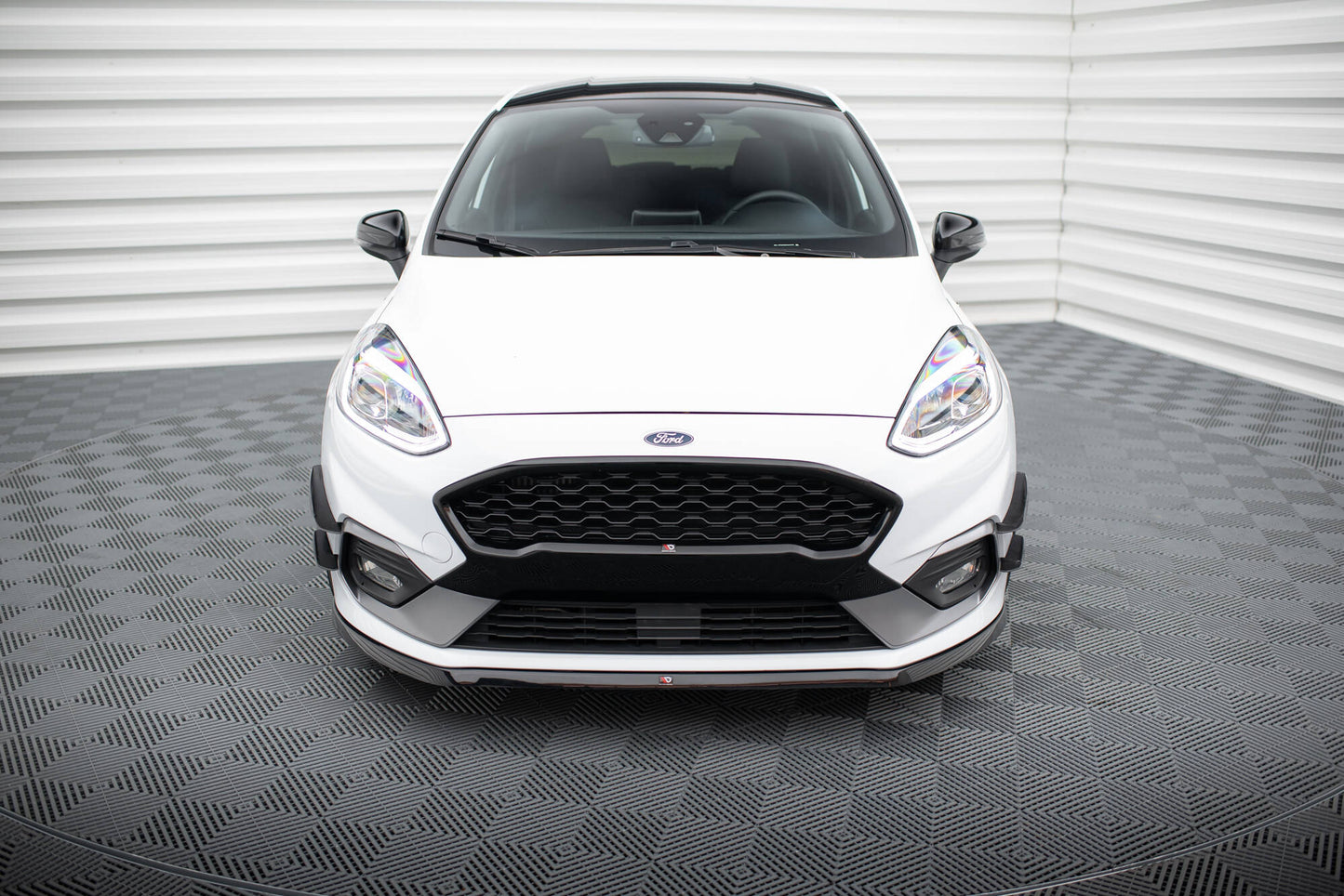 Front Ansatz V.6 für Ford Fiesta Mk8 ST / ST-Line schwarz Hochglanz