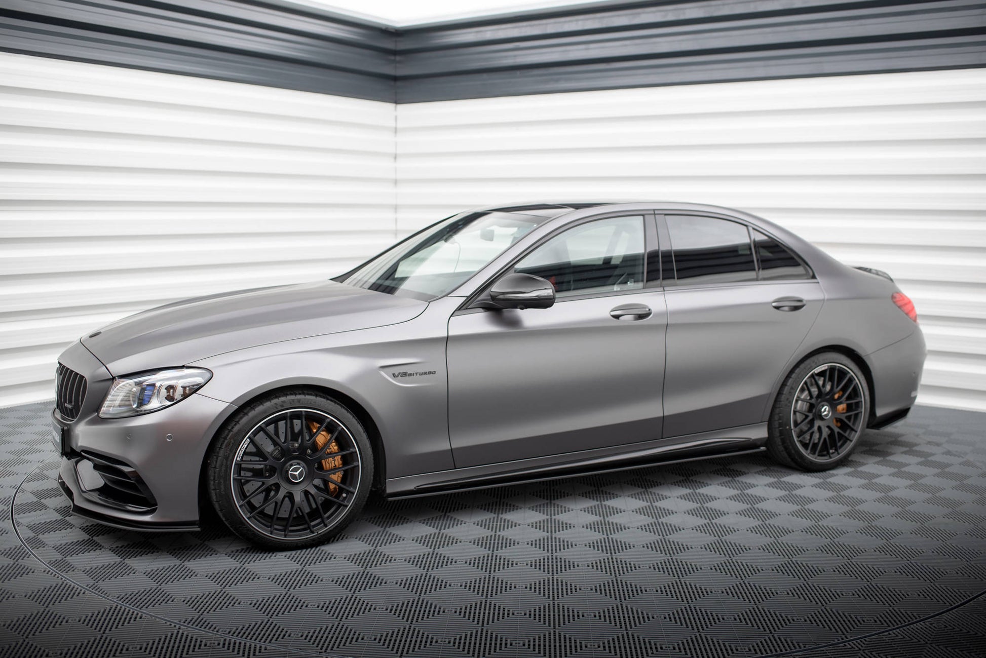 Street Pro Seitenschweller Ansatz für Mercedes-AMG C63 Limousine / Kombi W205 Facelift
