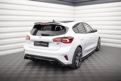 Diffusor Heck Ansatz V.2 für Ford Focus Hatchback ST Mk4  schwarz Hochglanz