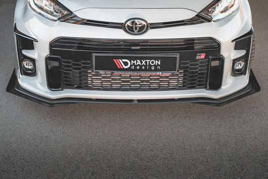Street Pro Front Ansatz für + Flaps für Toyota GR Yaris Mk4 schwarz Hochglanz
