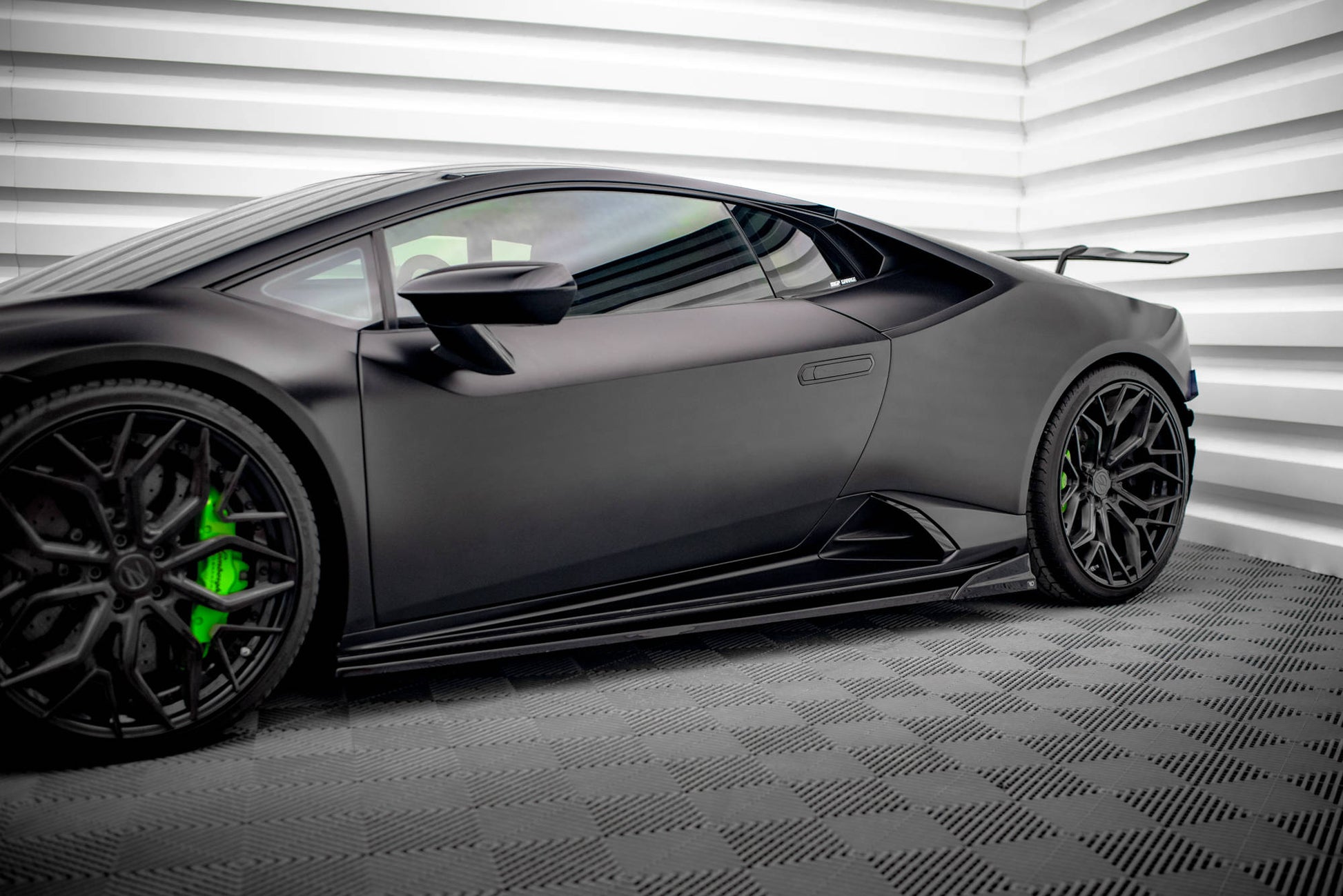 Seitenschweller Ansatz für Lamborghini Huracan EVO schwarz Hochglanz