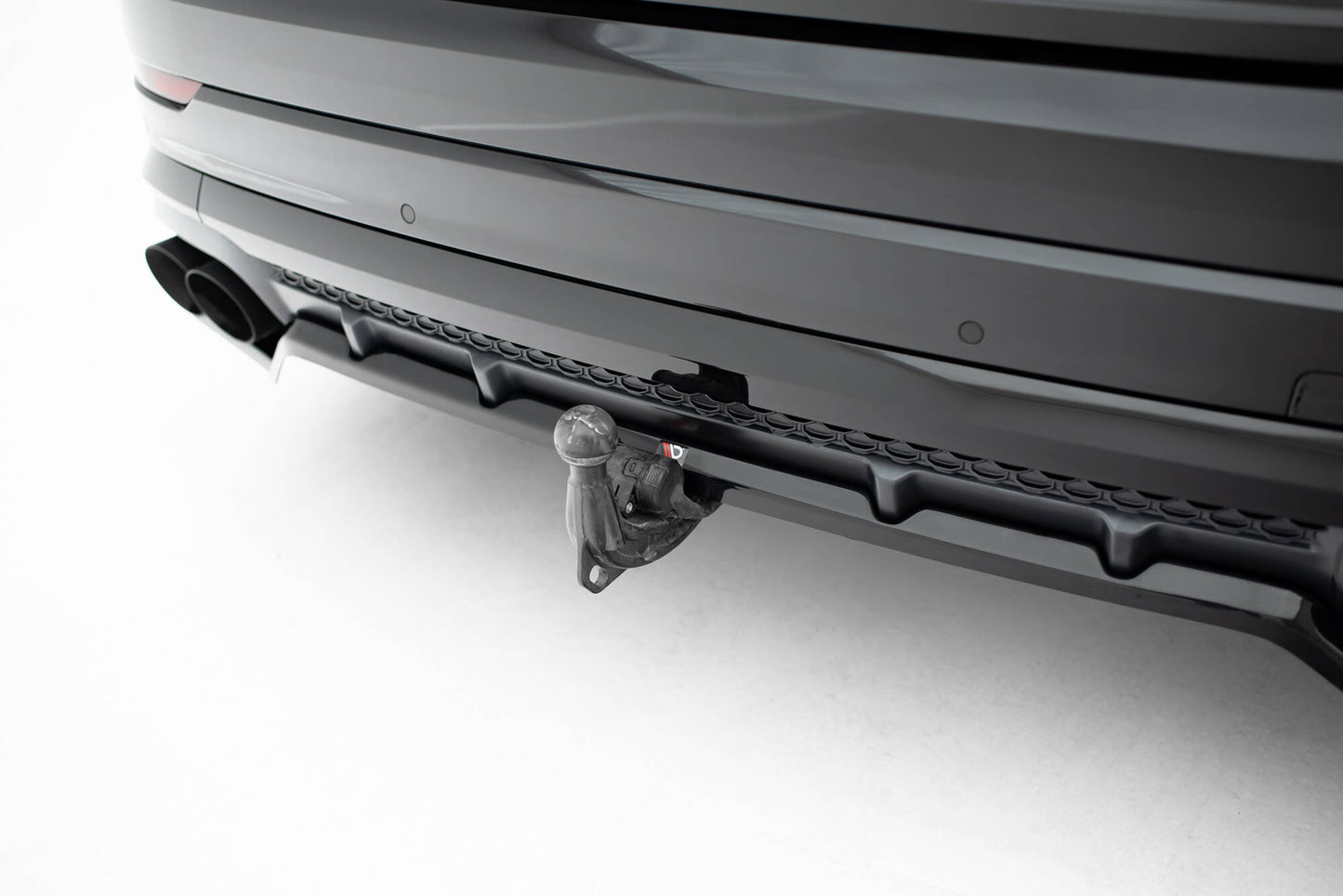 Mittlerer Cup Diffusor DTM Look Heck Ansatz V.2 für Audi SQ8 / Q8 S-Line Mk1 Facelift schwarz Hochglanz