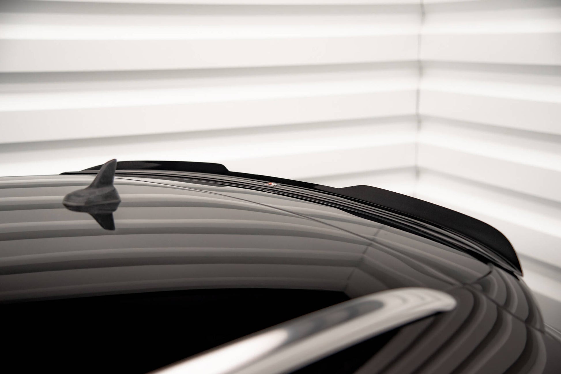 Spoiler CAP V.1 für Audi A6 C7 Avant schwarz Hochglanz