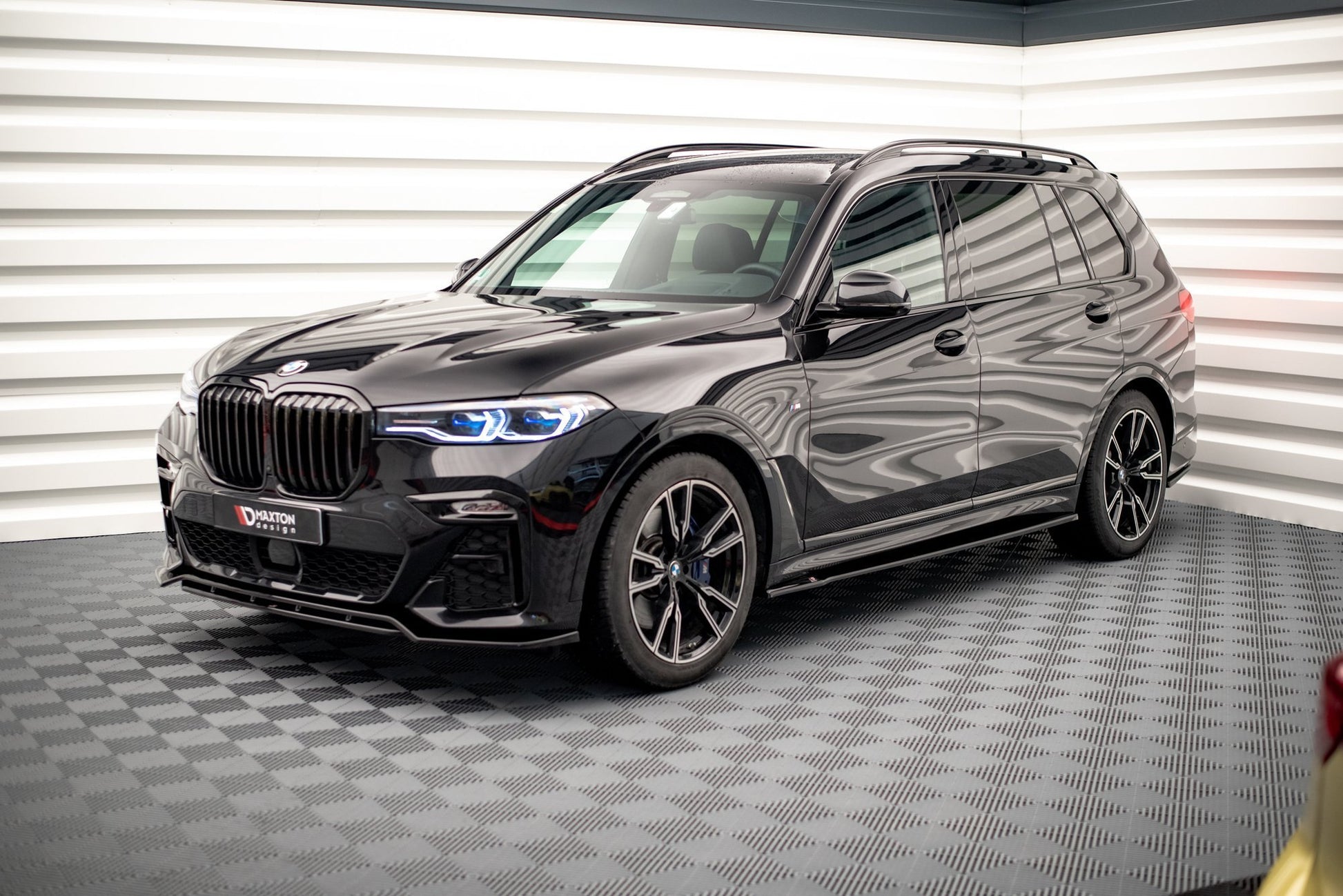 Seitenschweller Ansatz für BMW X7 M-Paket G07 schwarz Hochglanz