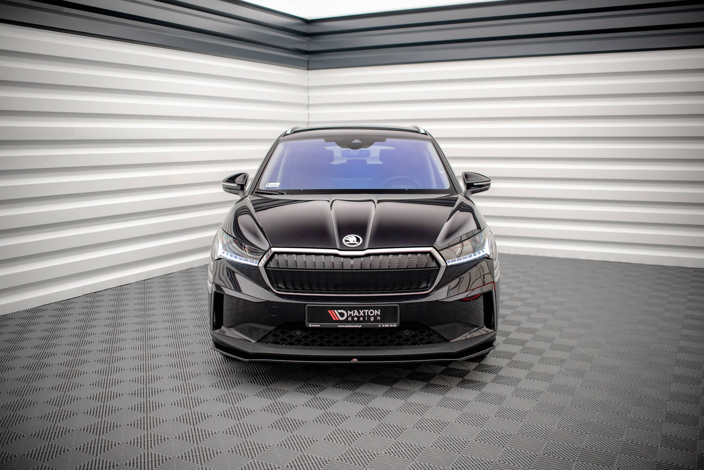 Front Ansatz V.1 für Skoda Enyaq iV schwarz Hochglanz
