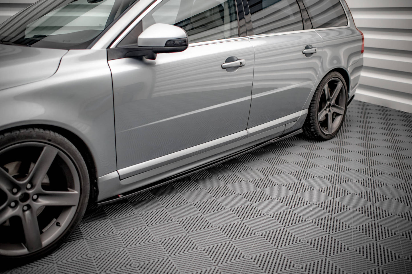 Seitenschweller Ansatz für Volvo V70 Mk3 Carbon Look