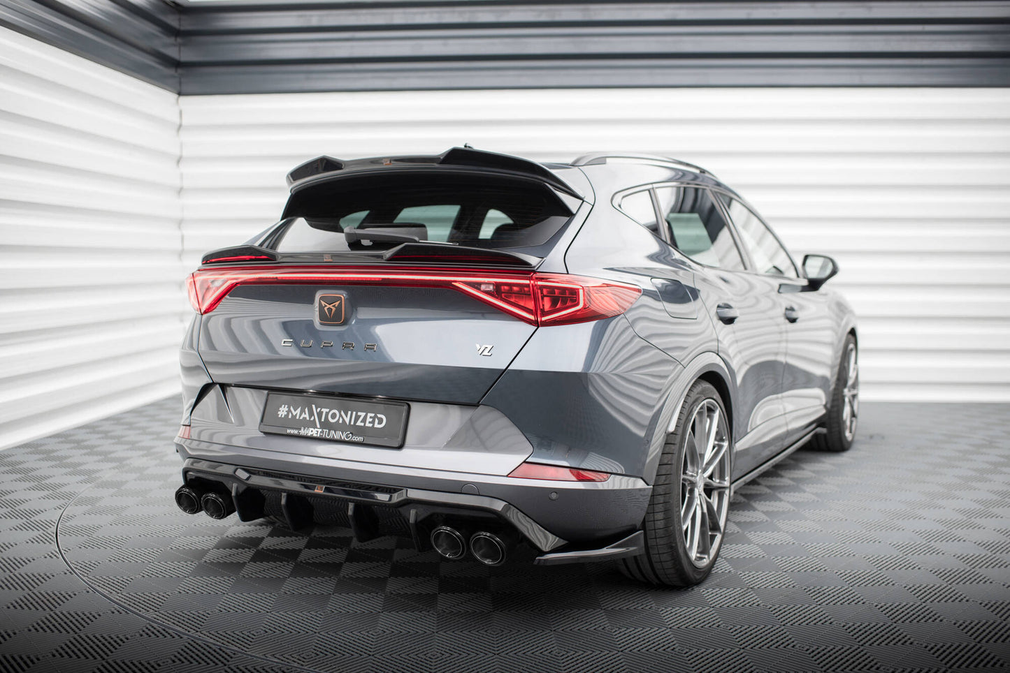 Diffusor Heck Ansatz V.3 für + Endrohre für Cupra Formentor VZ Mk1 / Mk1 Facelift