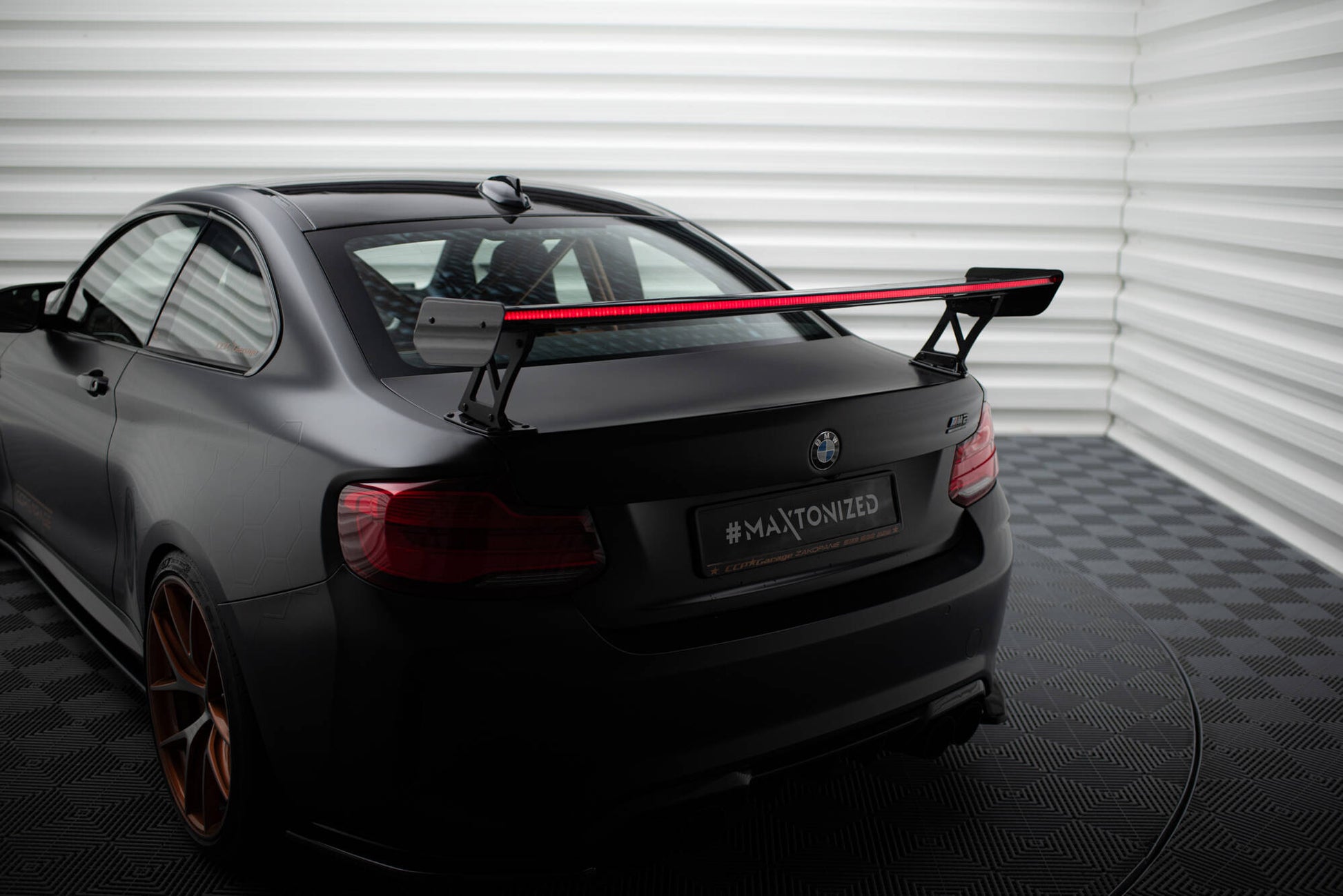 Carbon Spoiler With External Brackets Uprights + LED BMW M2 F87 / 2 / 2 M-Paket F22