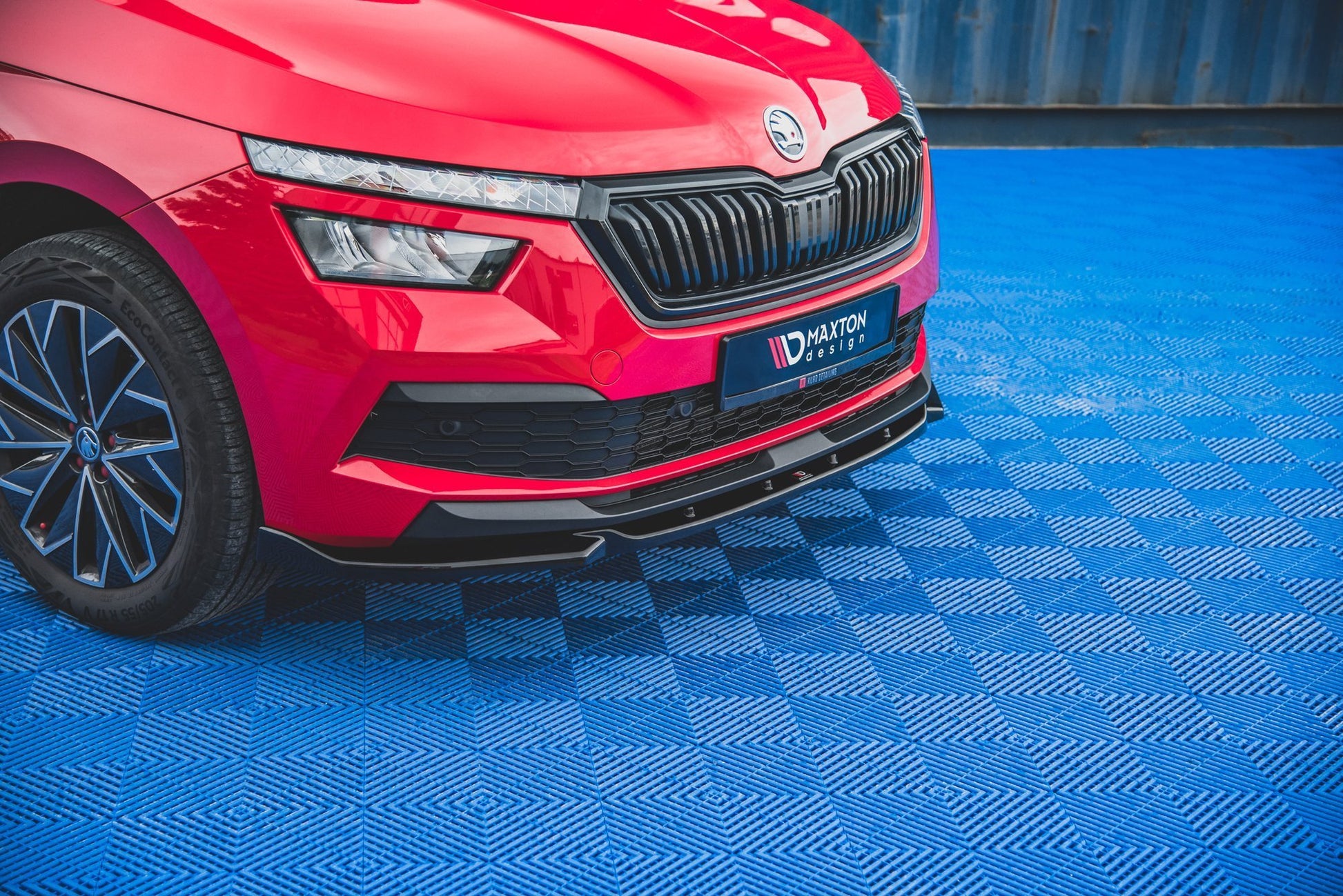 Front Ansatz V.1 für Skoda Kamiq Mk1 schwarz Hochglanz