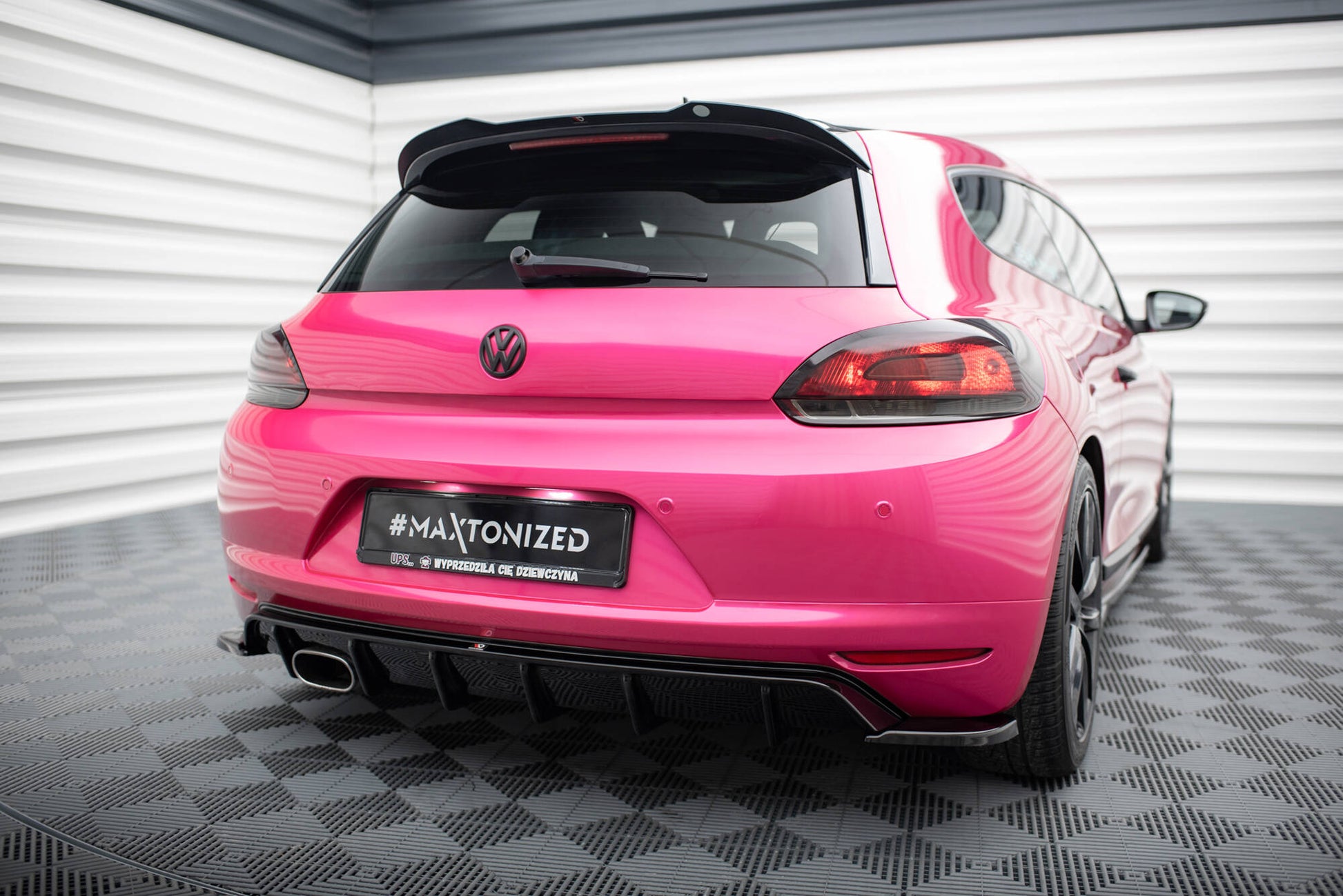 Diffusor Heck Ansatz V.1 für VW Scirocco Mk3  schwarz Hochglanz