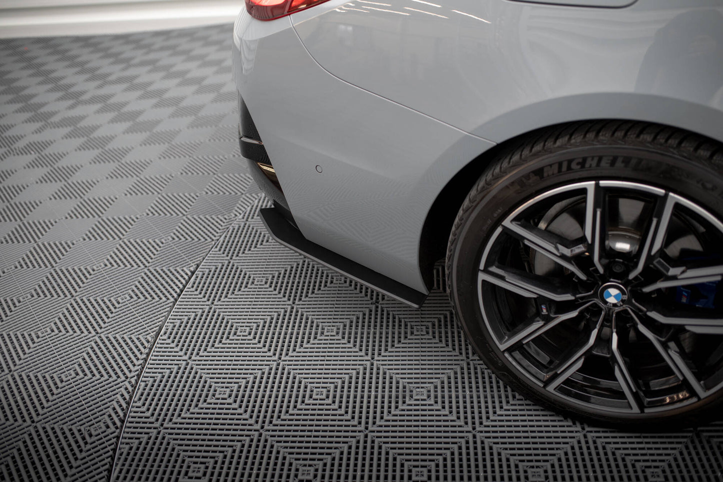 Street Pro Heck Ansatz Flaps Diffusor für BMW 4er Gran Coupe M440i G26