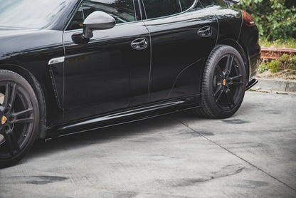Seitenschweller Ansatz V.2 für Porsche Panamera Turbo 970 Facelift schwarz Hochglanz