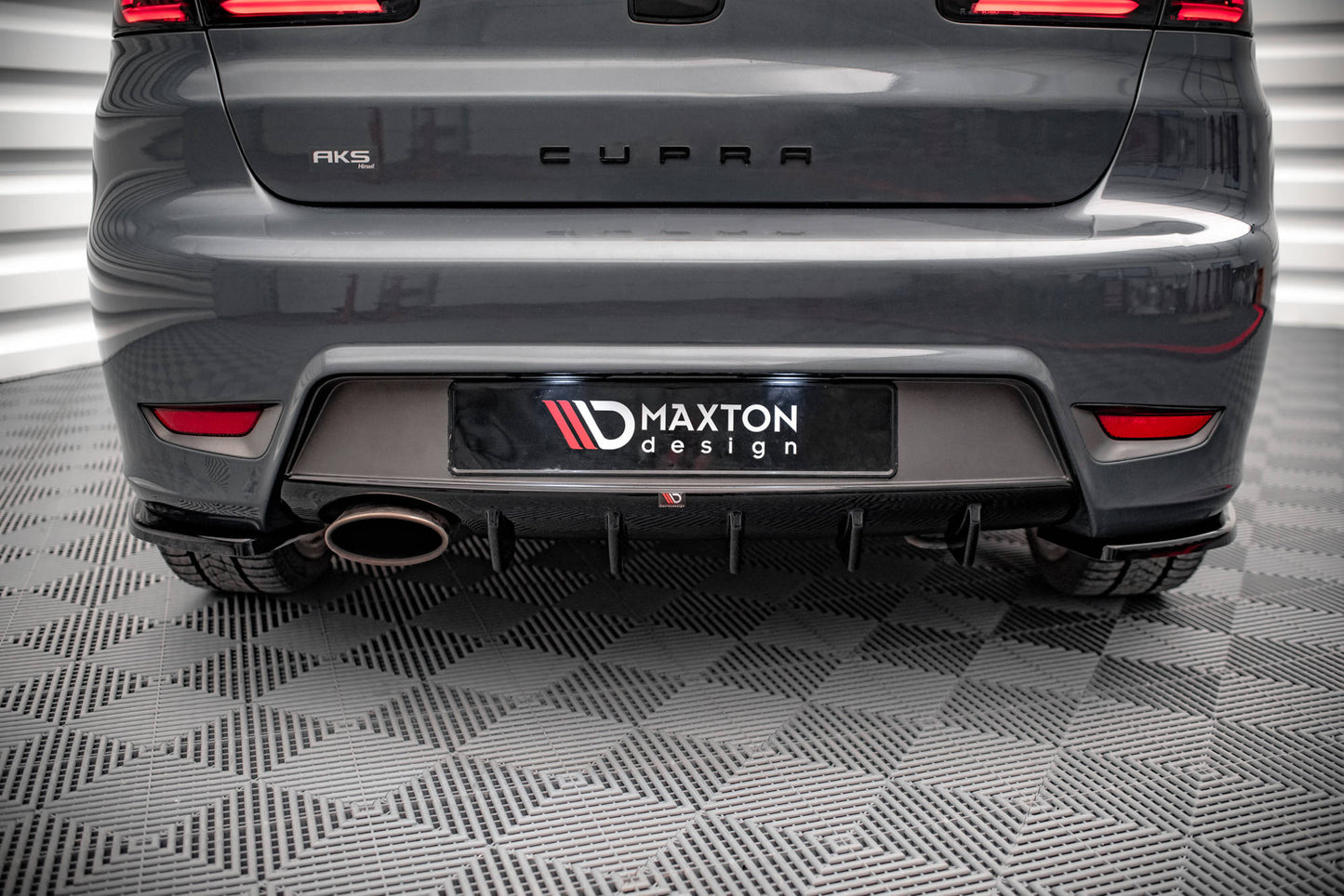 Diffusor Heck Ansatz für Seat Ibiza Cupra Mk3 schwarz Hochglanz