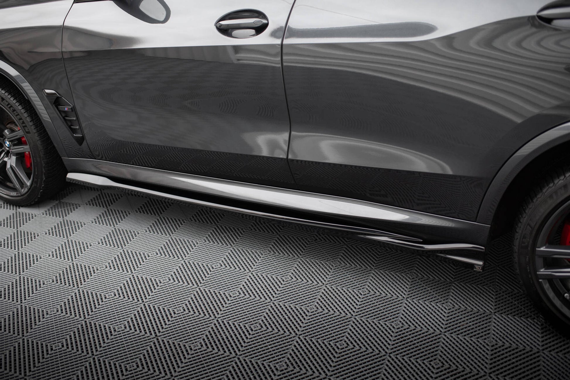 Seitenschweller Ansatz für BMW X5 M F95 Facelift schwarz Hochglanz