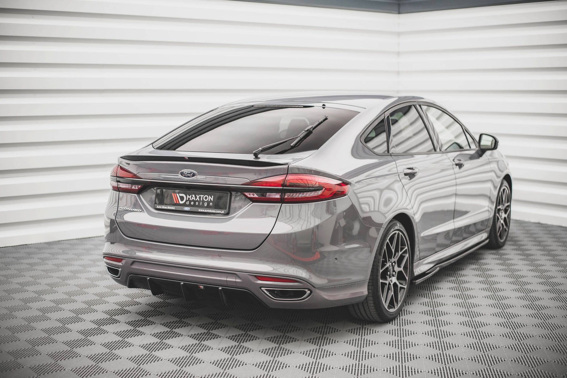 Diffusor Heck Ansatz für Ford Mondeo ST-Line Mk5 Facelift schwarz matt
