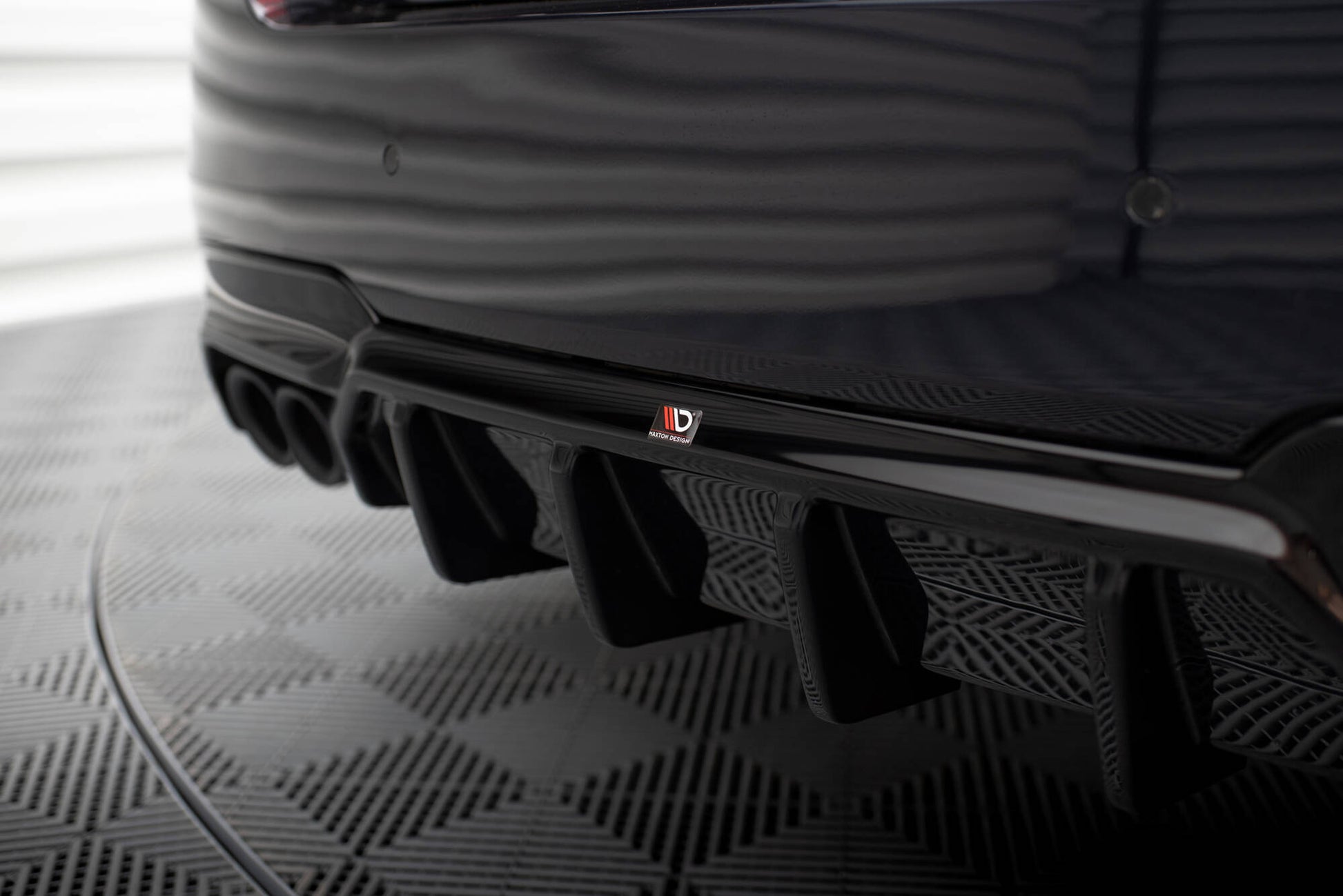 Diffusor Heck Ansatz V.2 für BMW 5er M-Paket F10 / F11 (Doppelauspuff li. re.)