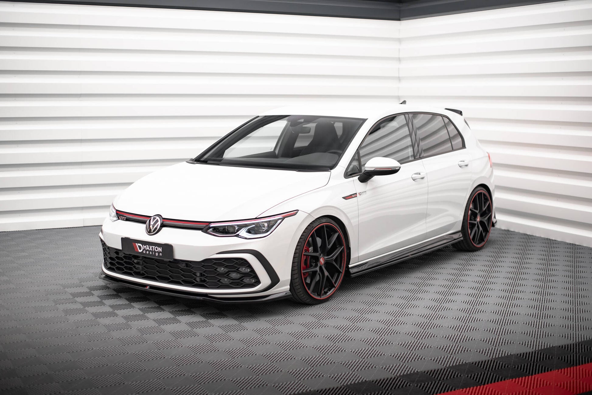 Seitenschweller Ansatz für VW Golf GTI / GTE / GTI Clubsport / GTD / R-Line Mk8 schwarz Hochglanz
