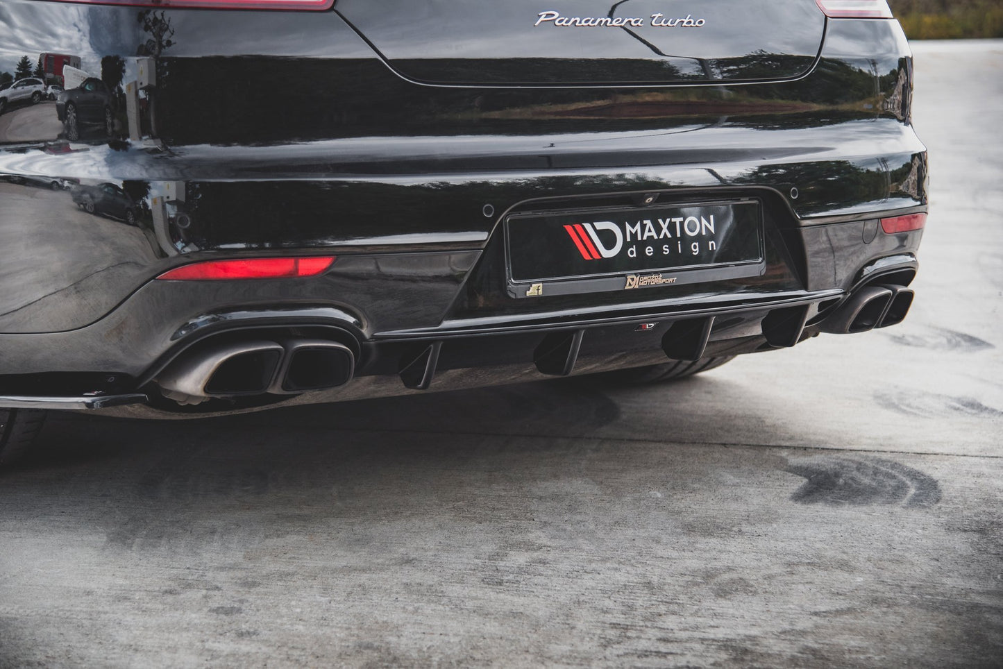 Diffusor Heck Ansatz für Porsche Panamera Turbo 970 Facelift schwarz Hochglanz