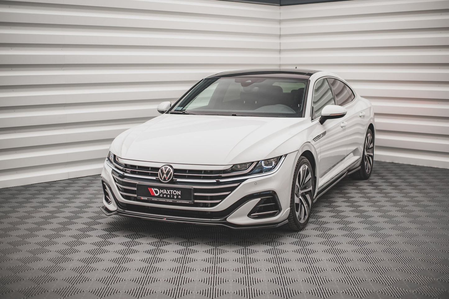 Front Ansatz V.3 für VW Arteon R-Line Facelift schwarz Hochglanz