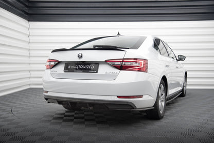 Spoiler CAP V.2 für Skoda Superb Liftback Mk3 / Mk3 Facelift schwarz Hochglanz
