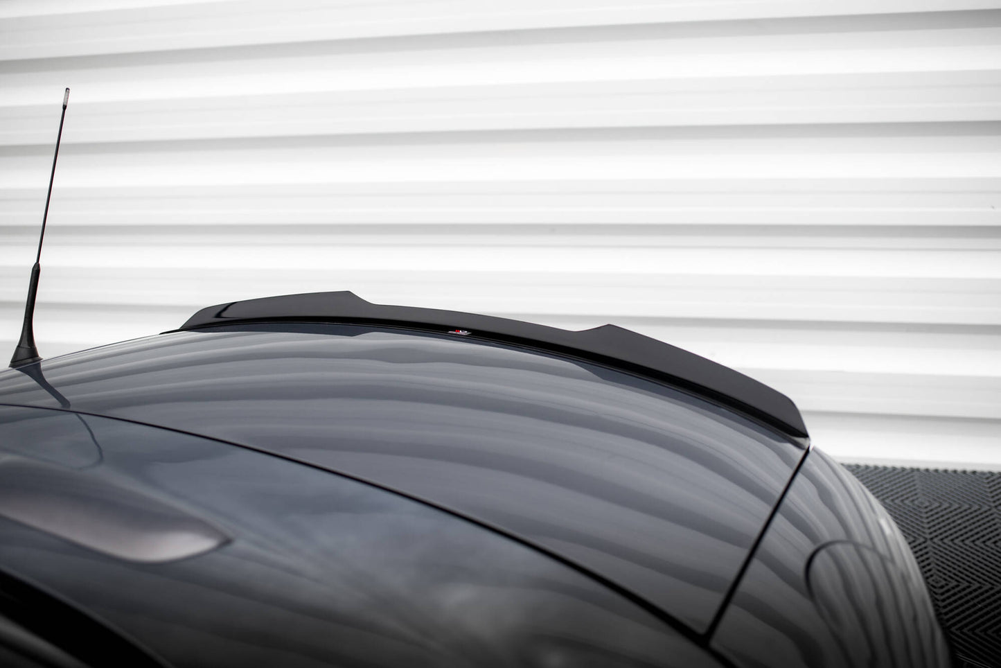 Spoiler CAP für Mazda MX-5 Mk3 (NC) Facelift schwarz Hochglanz