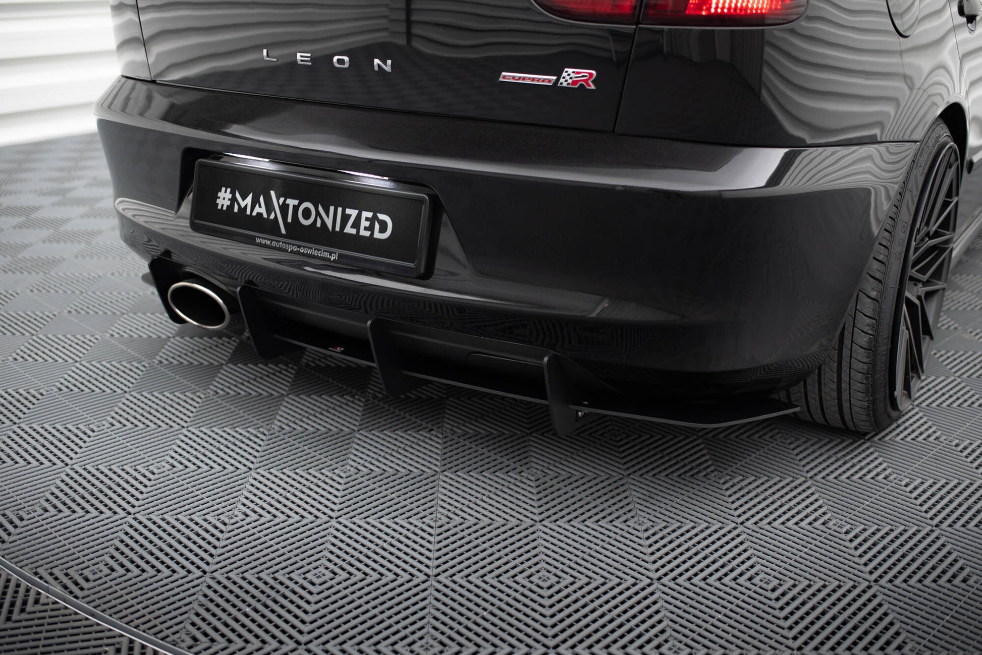 Diffusor Heck Ansatz für Heckschürze für Seat Leon Mk1 Cupra
