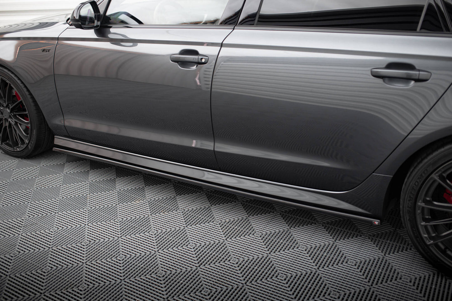 Dokładki Progów Audi S6 / A6 S-Line / A6 C7 FL  schwarz Hochglanz