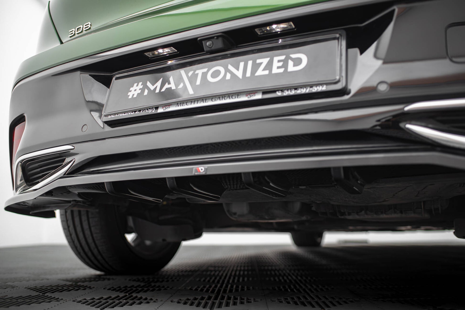 Mittlerer Cup Diffusor DTM Look Heck Ansatz für Peugeot 308 GT Hatchback Mk3 schwarz Hochglanz